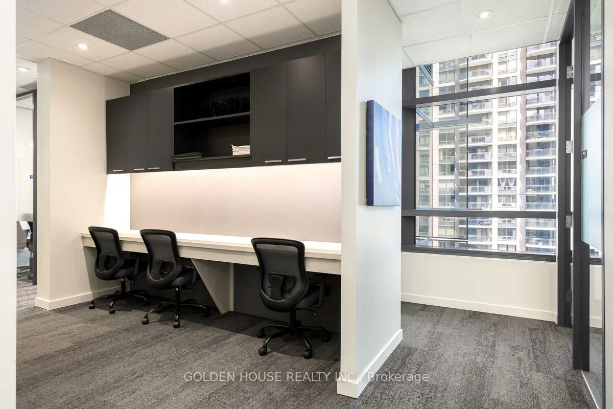 4789, Yonge, Willowdale East, Toronto