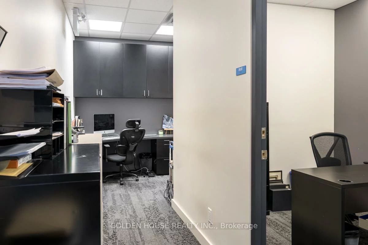 4789, Yonge, Willowdale East, Toronto