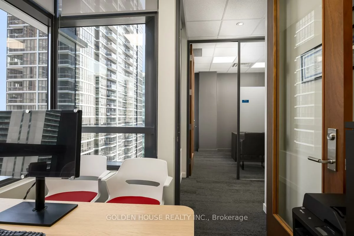 4789, Yonge, Willowdale East, Toronto