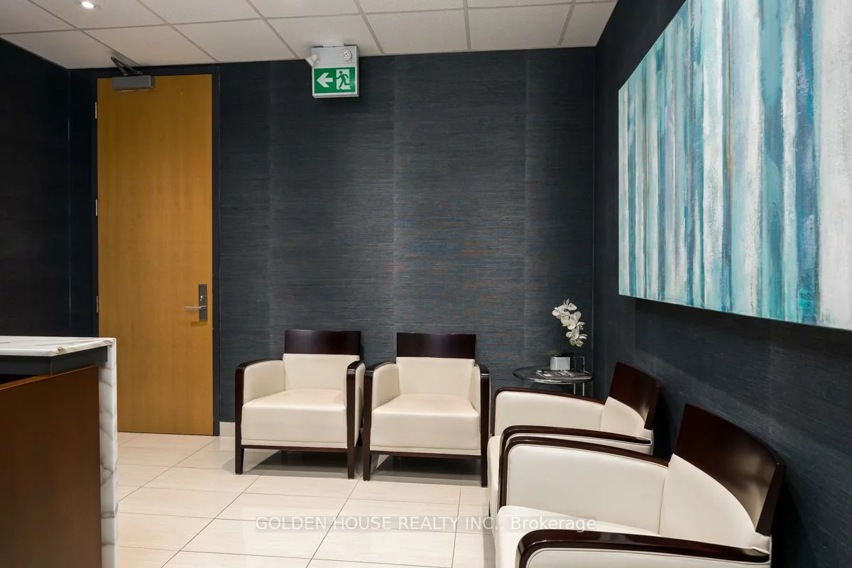 4789, Yonge, Willowdale East, Toronto