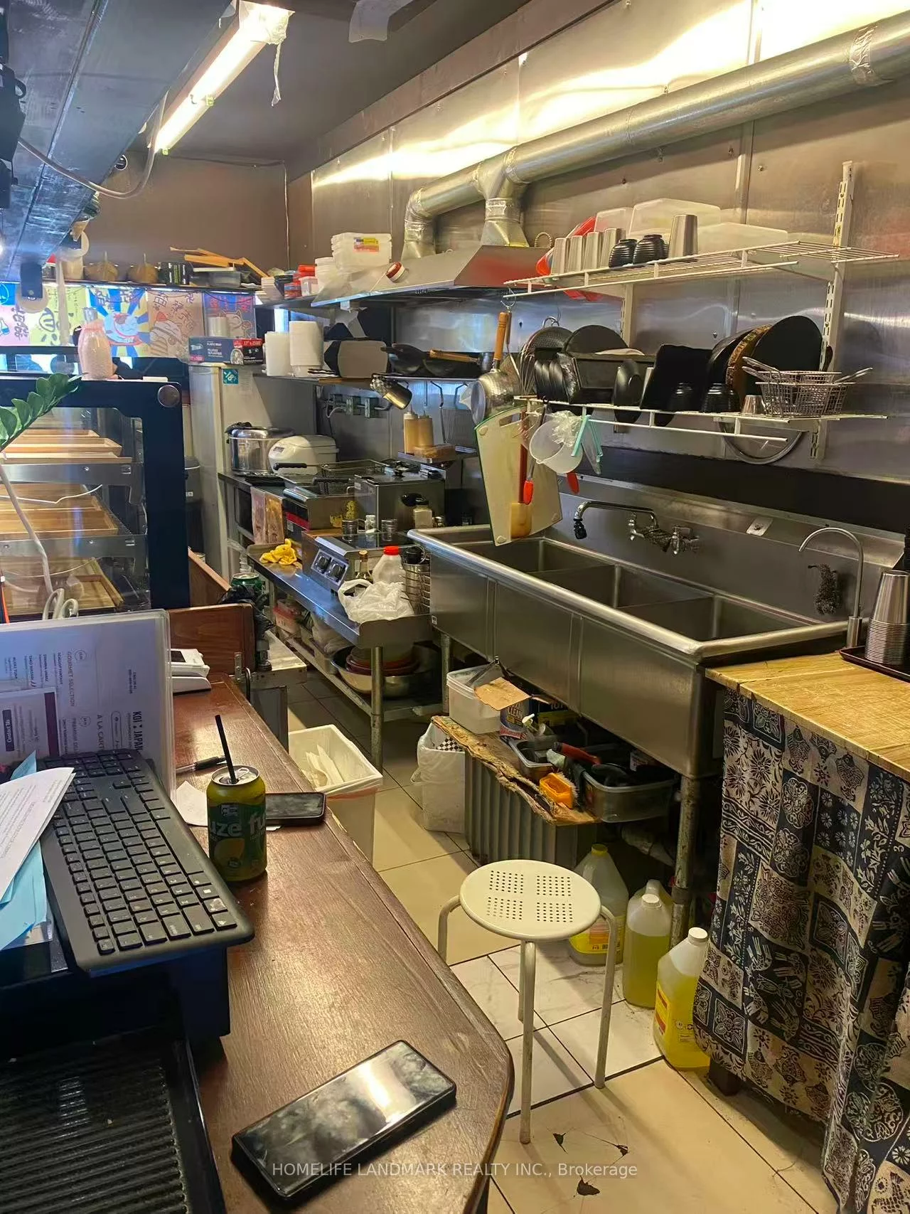281, Augusta, Kensington-Chinatown, Toronto