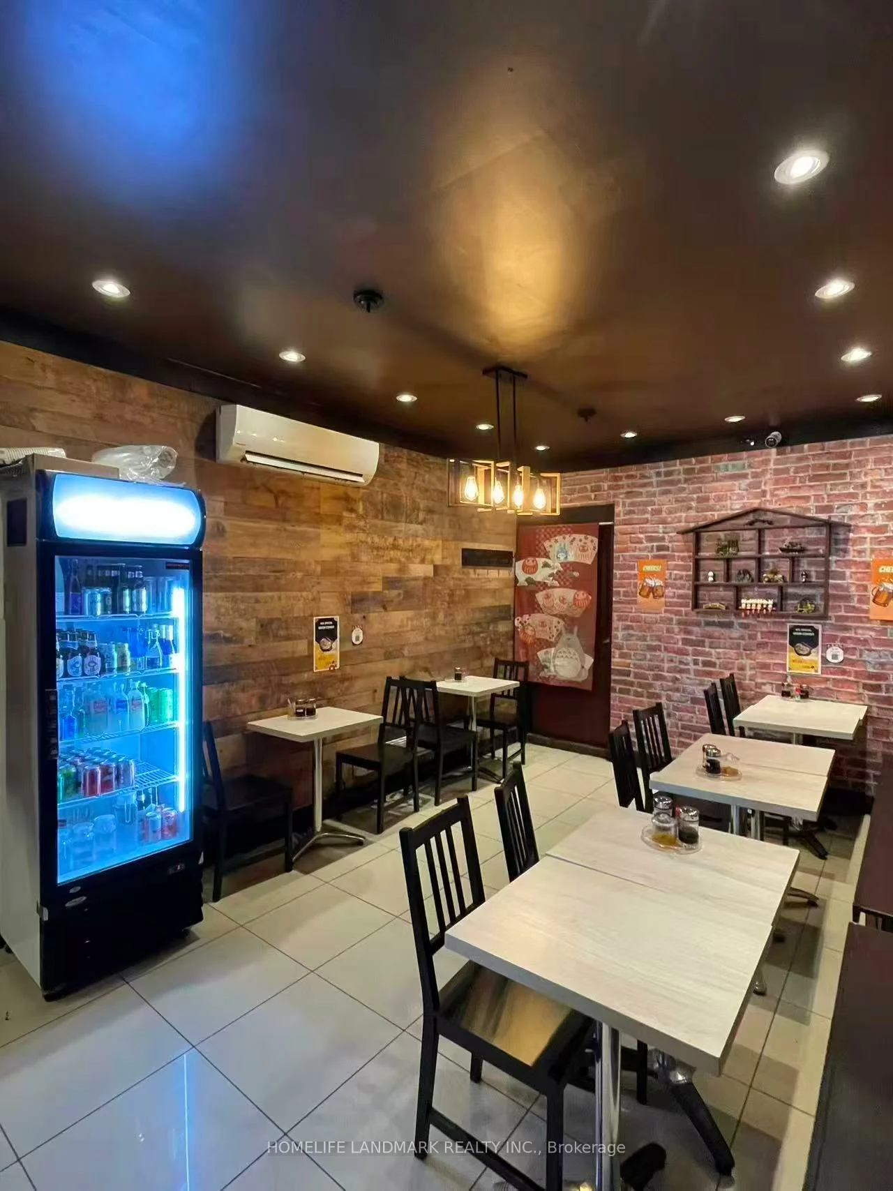 281, Augusta, Kensington-Chinatown, Toronto