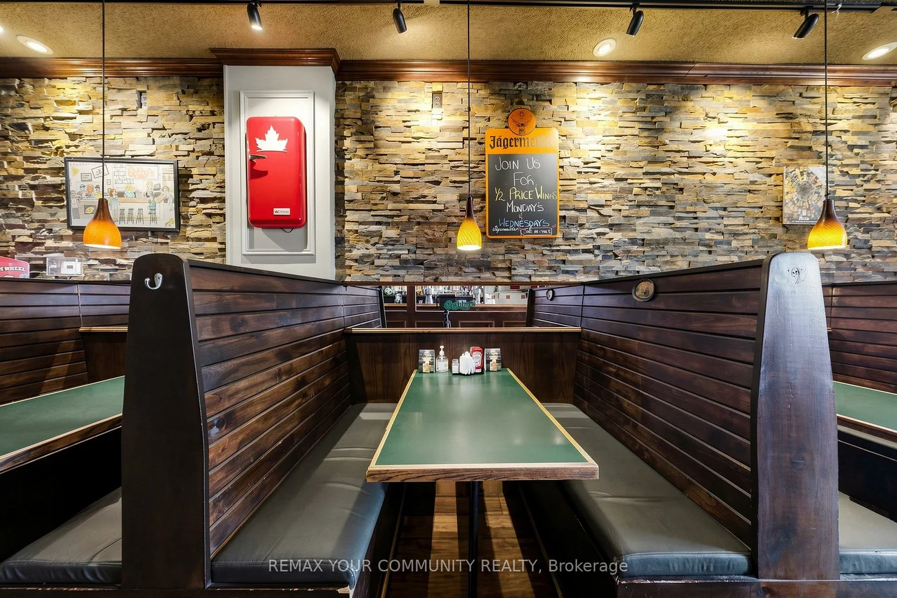 383, Eglinton, Mount Pleasant East, Toronto