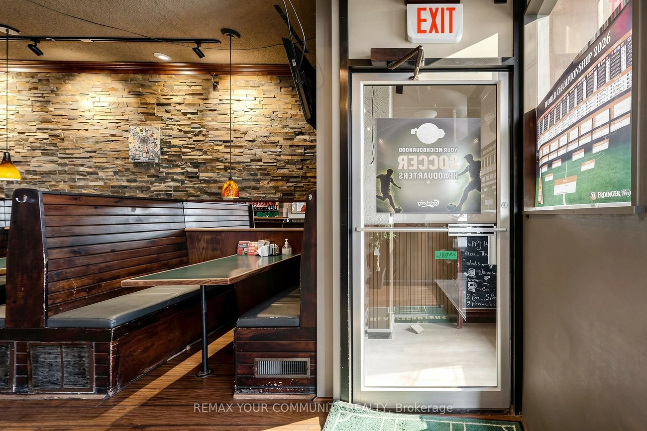 383, Eglinton, Mount Pleasant East, Toronto