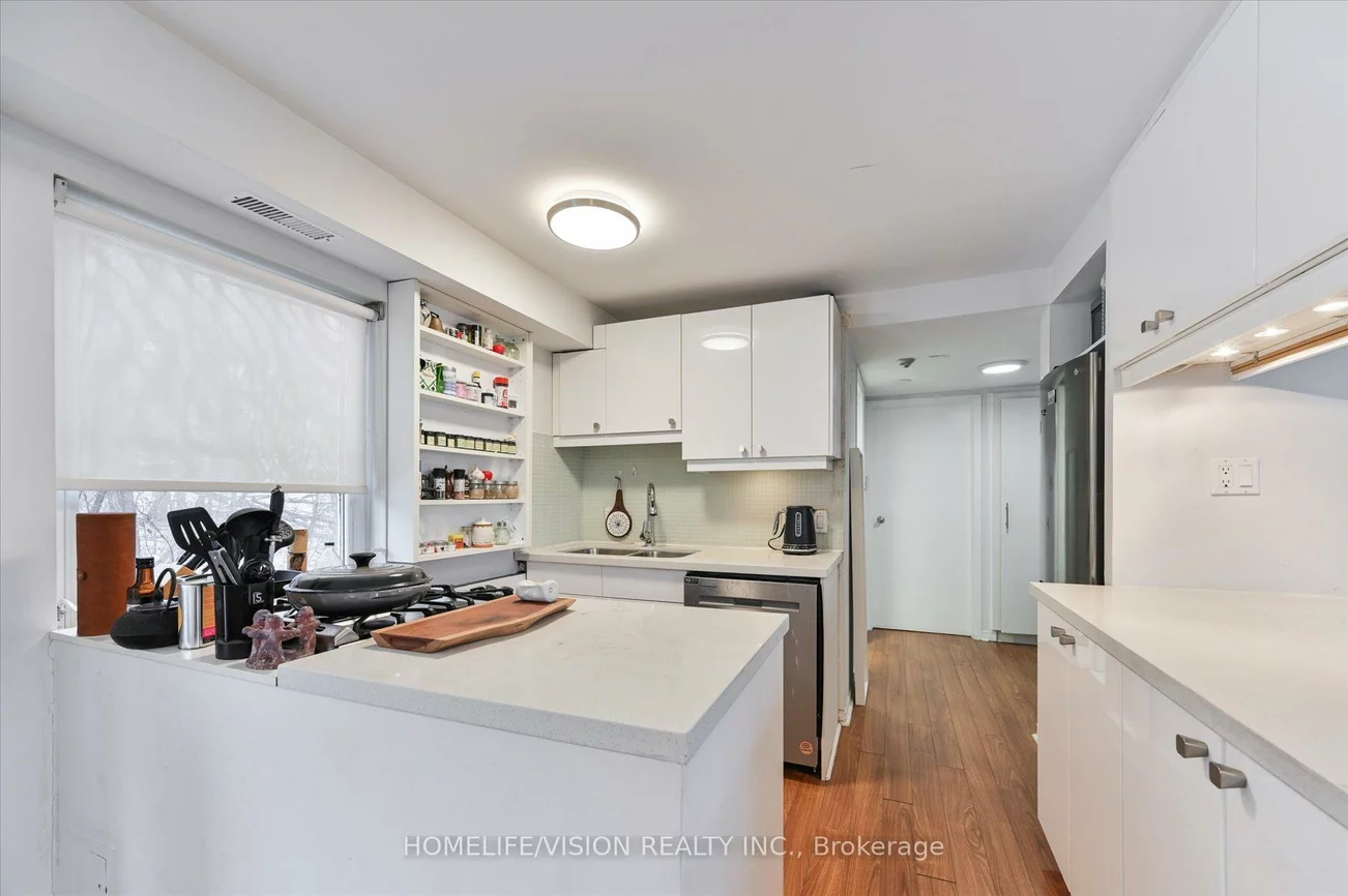 400, Summerhill, Rosedale-Moore Park, Toronto