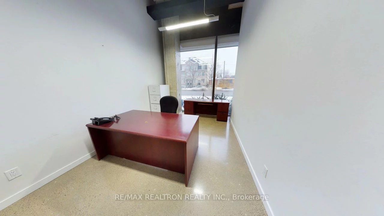 758, Sheppard, Bathurst Manor, Toronto
