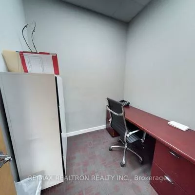 Commercial for sale, 758, Sheppard, Bathurst Manor, Toronto
