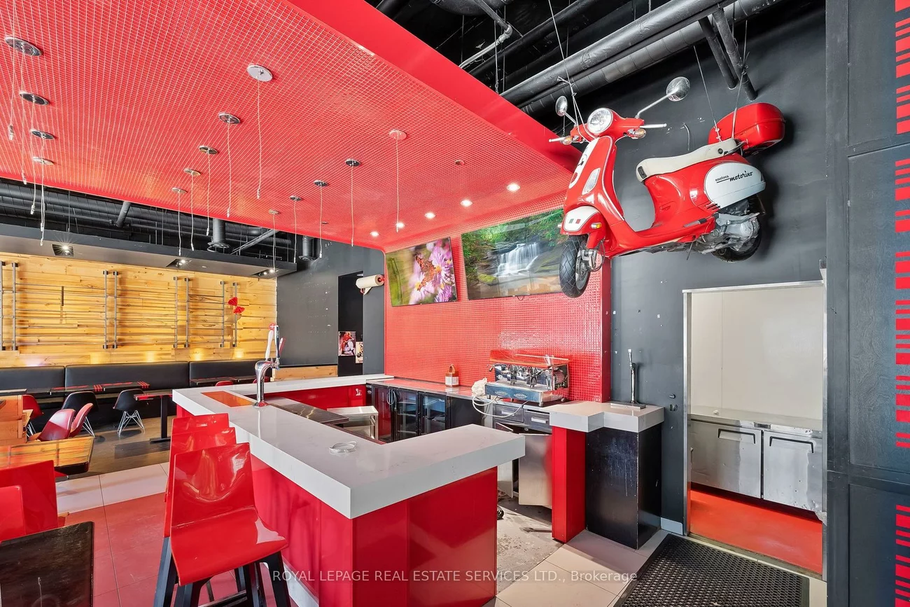 462-464-466-468, Adelaide, Moss Park, Toronto