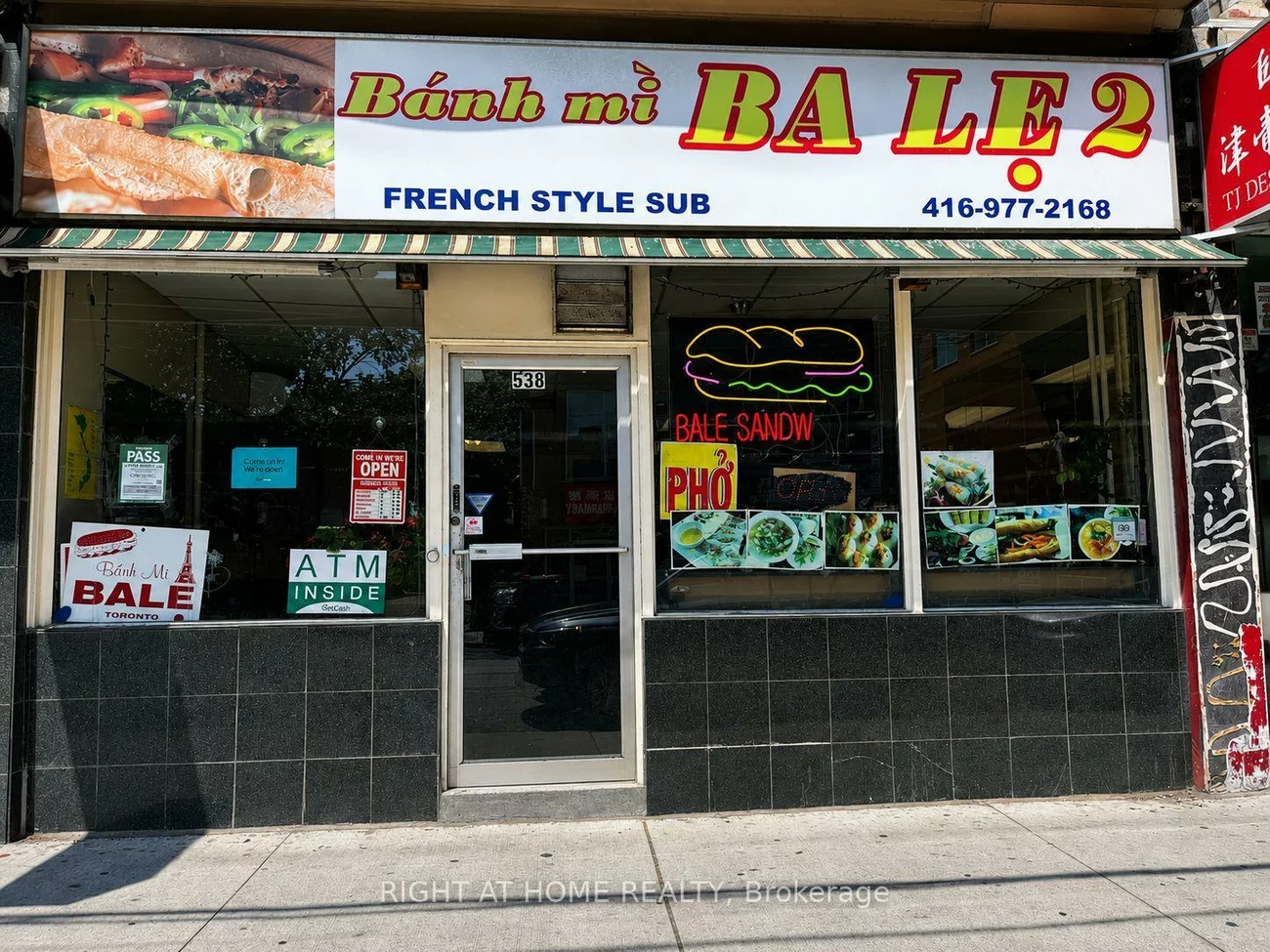 538, Dundas St W, Kensington-Chinatown, Toronto