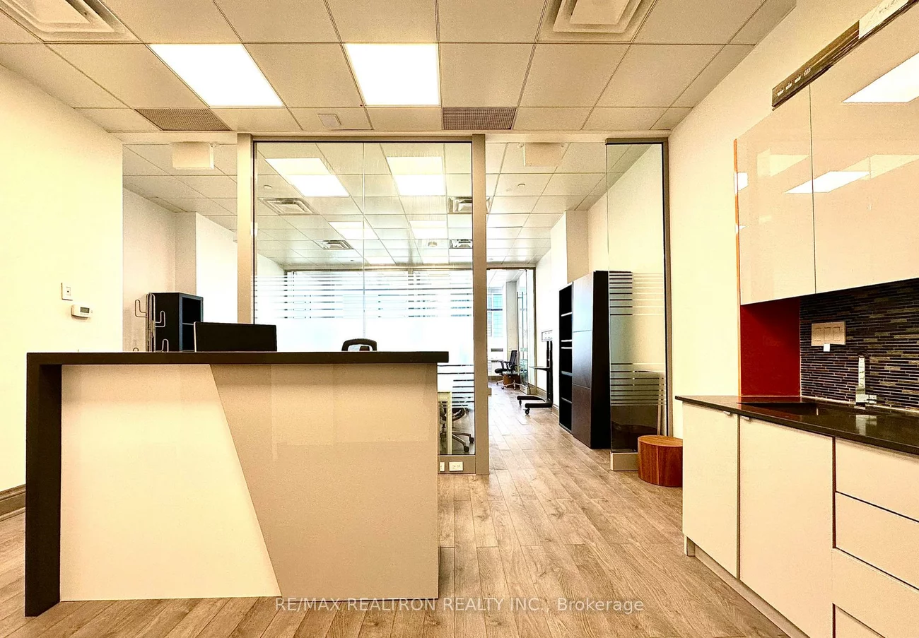 4789, Yonge, Willowdale East, Toronto