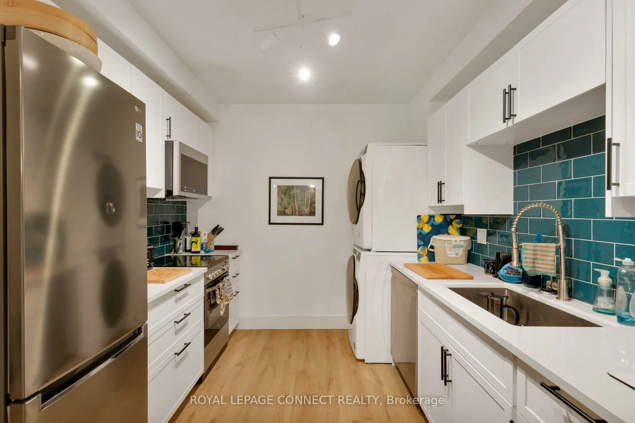 16, Rosemount, Wychwood, Toronto