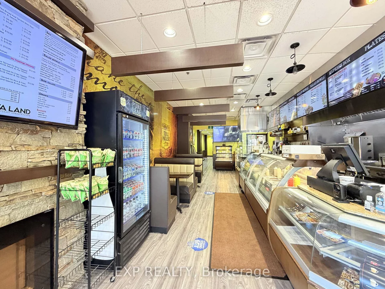 720, Spadina, University, Toronto