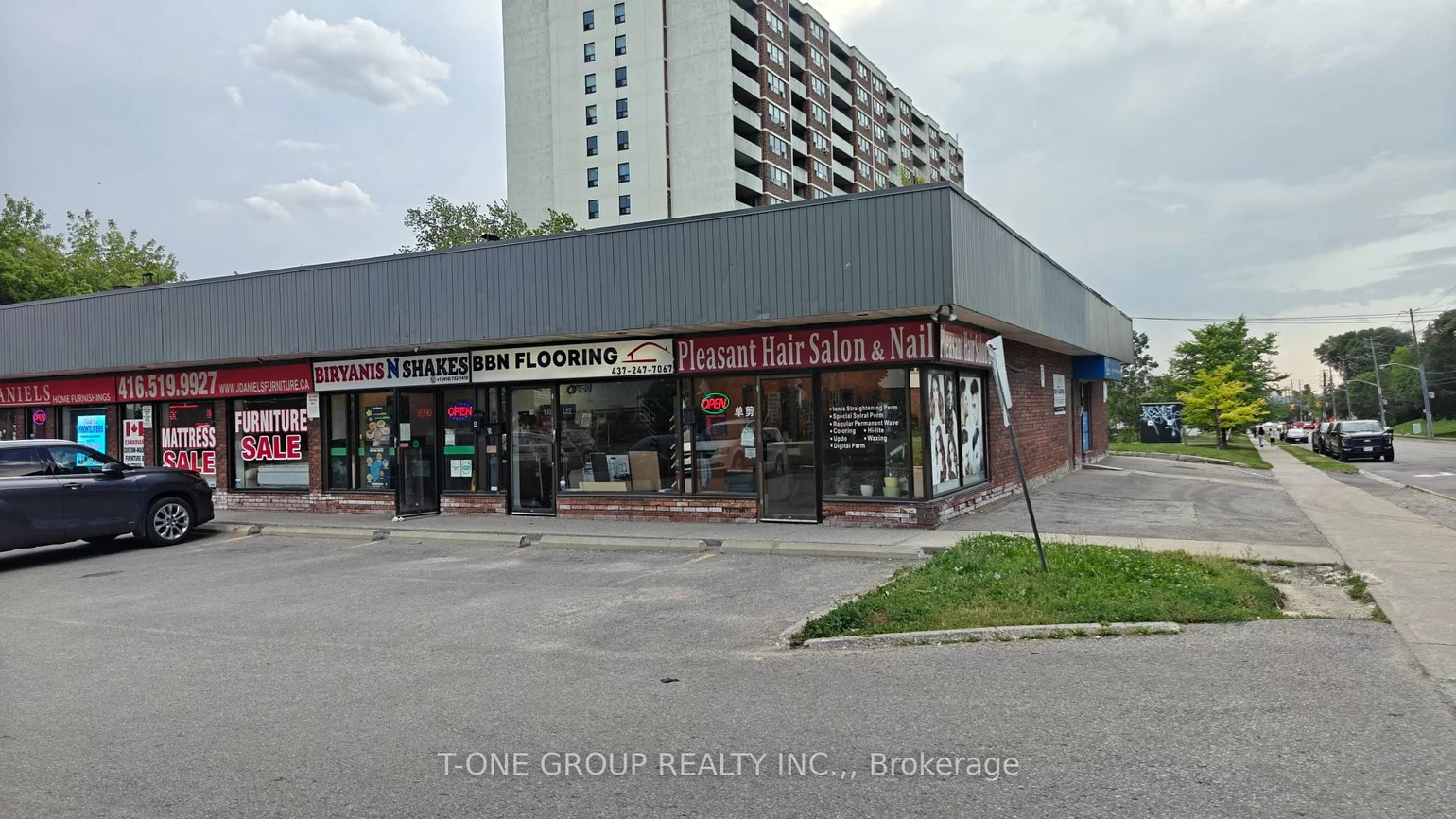 1410, Victoria Park, Victoria Village, Toronto
