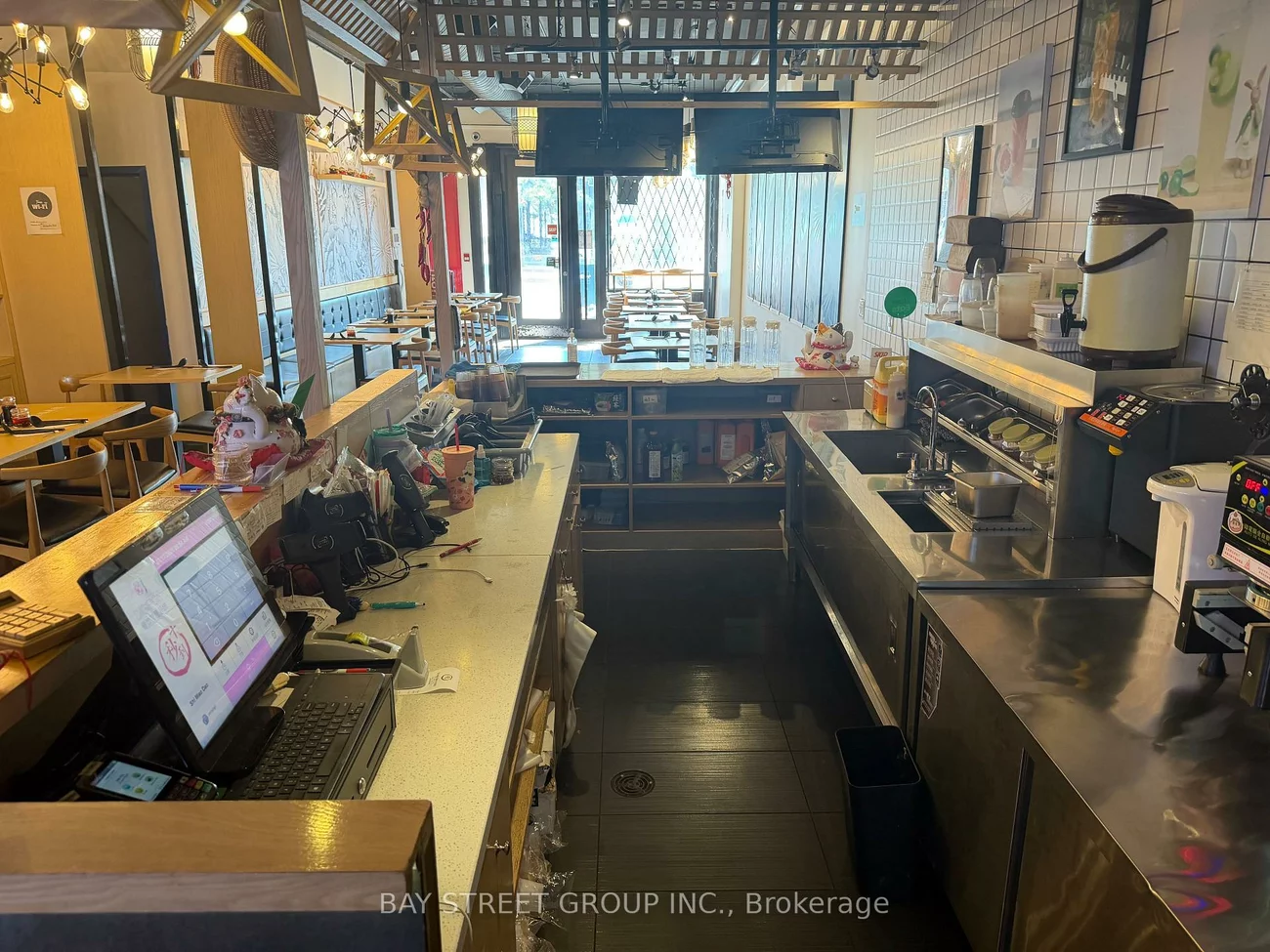 318, Spadina, Kensington-Chinatown, Toronto