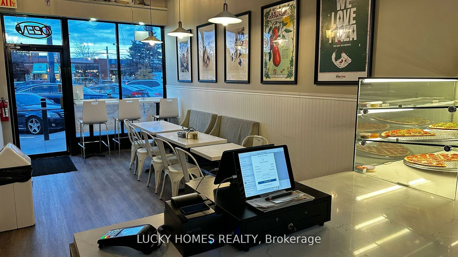 861, York Mills, Banbury-Don Mills, Toronto
