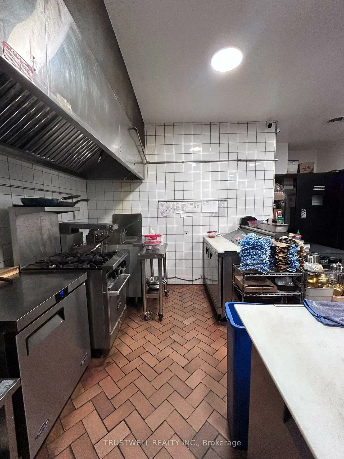 158, Augusta, Kensington-Chinatown, Toronto