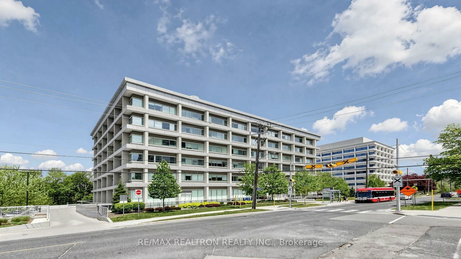 220, Duncan Mill, St. Andrew-Windfields, Toronto