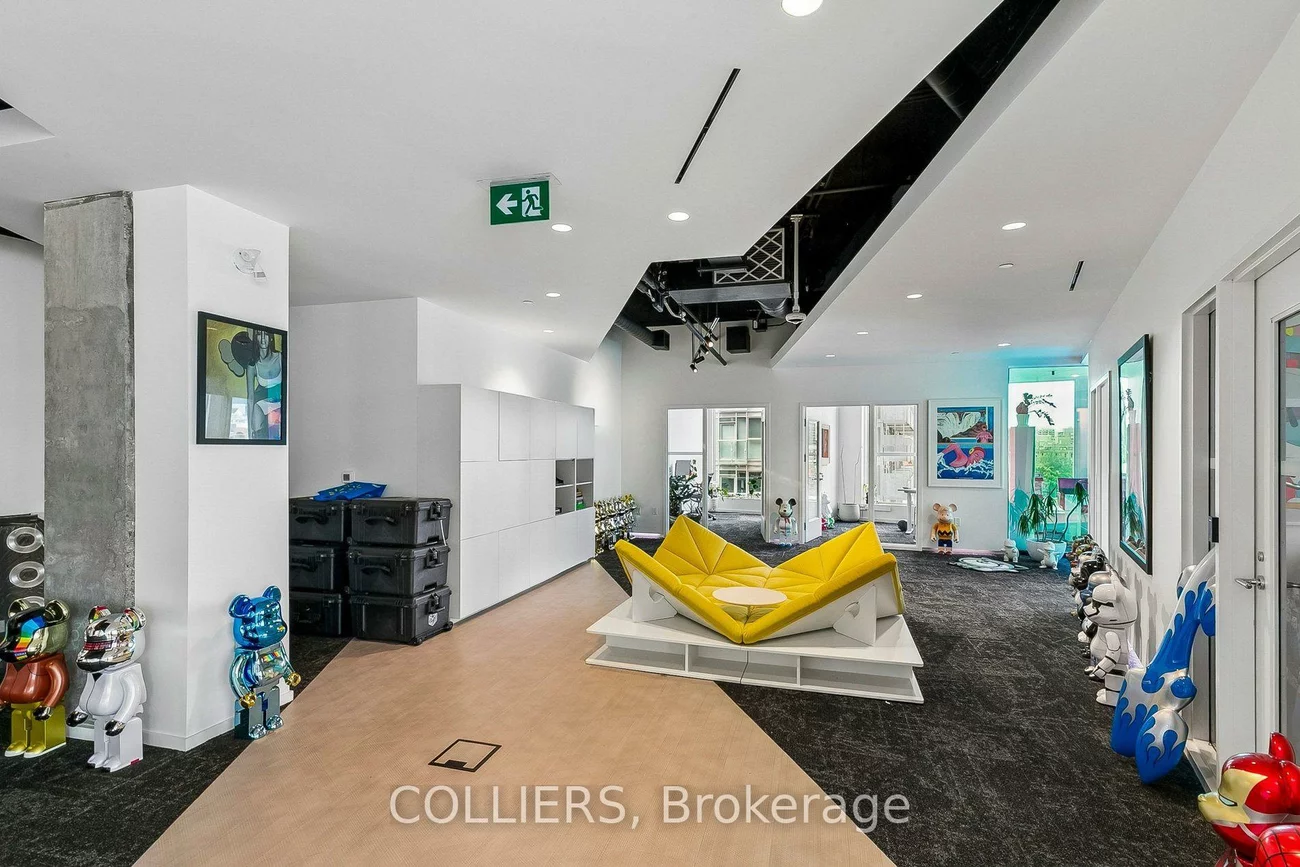 130, Queens Quay, Waterfront Communities C8, Toronto