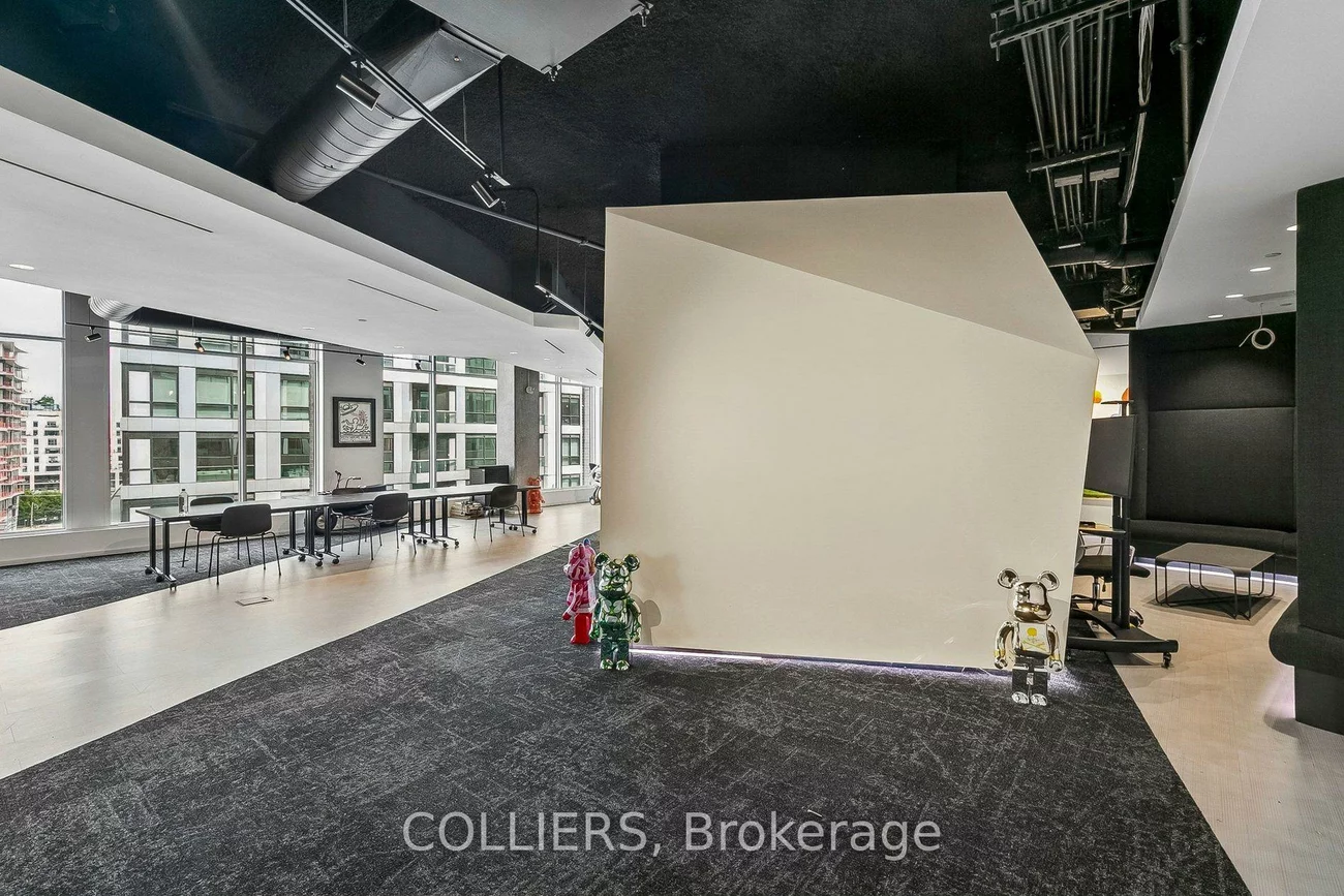 130, Queens Quay, Waterfront Communities C8, Toronto