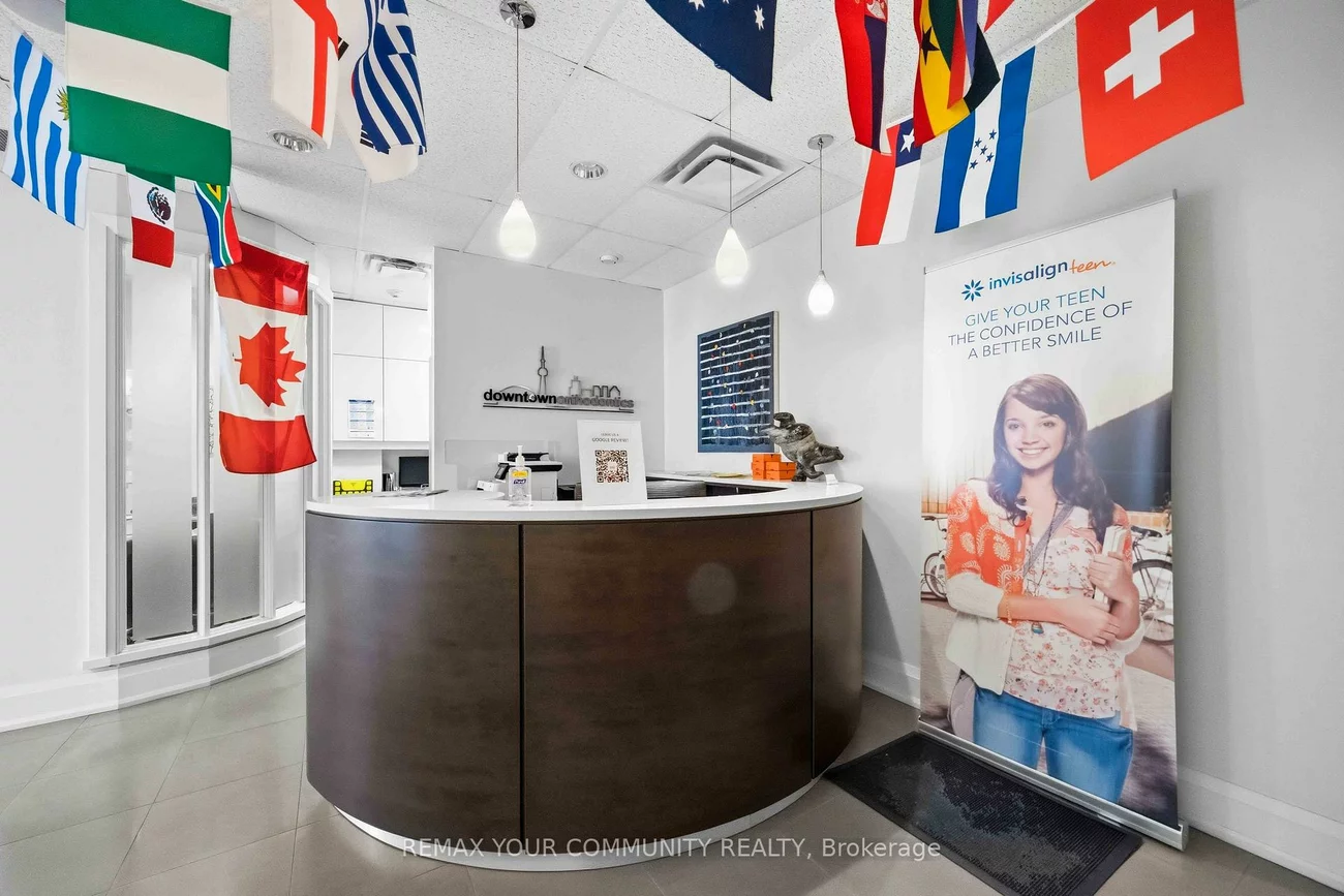 1240, Bay, Annex, Toronto