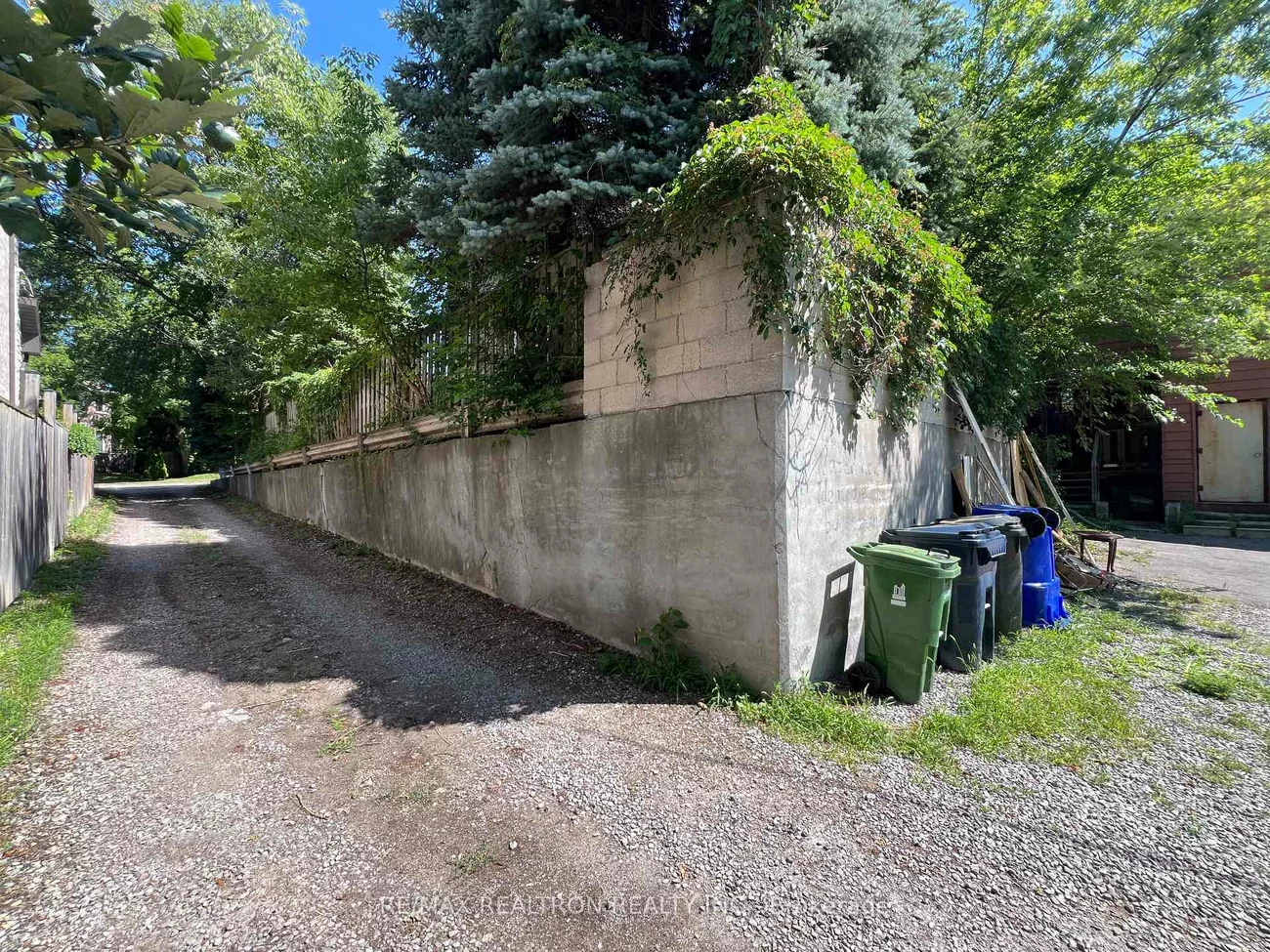 180-184, Willowdale, Willowdale East, Toronto