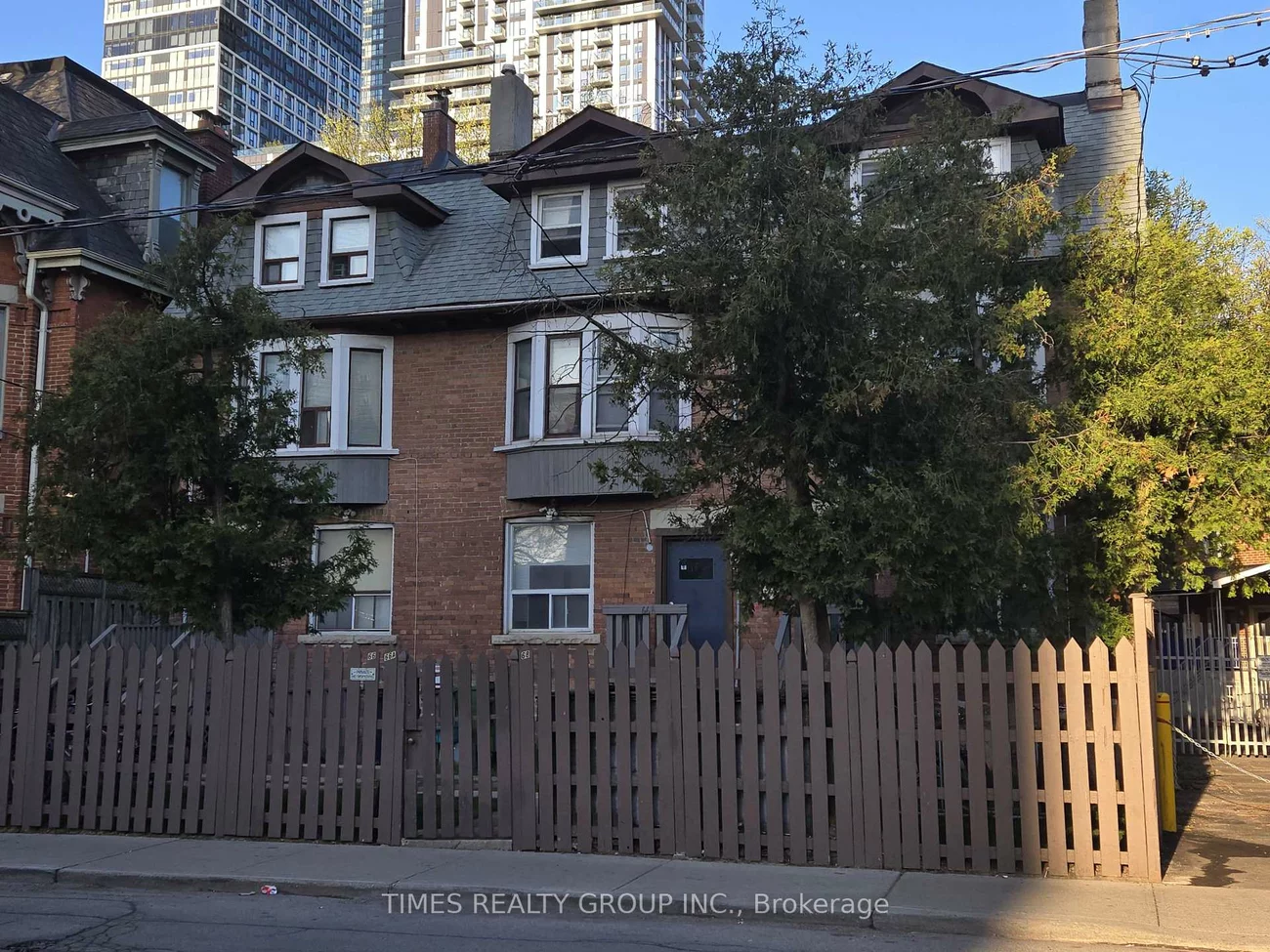 66-66A-68, Pembroke, Moss Park, Toronto