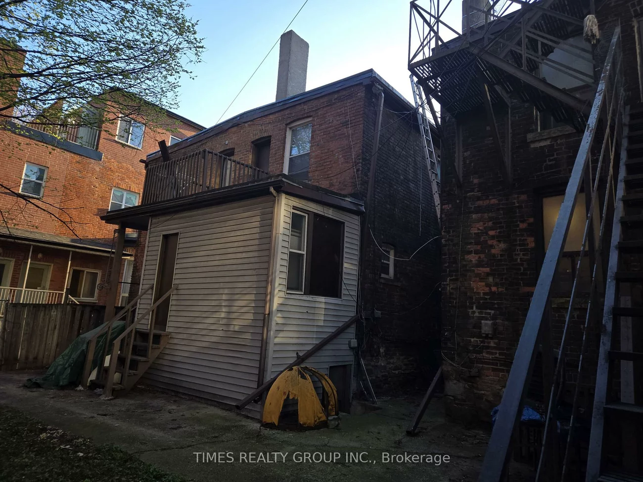 66-66A-68, Pembroke, Moss Park, Toronto