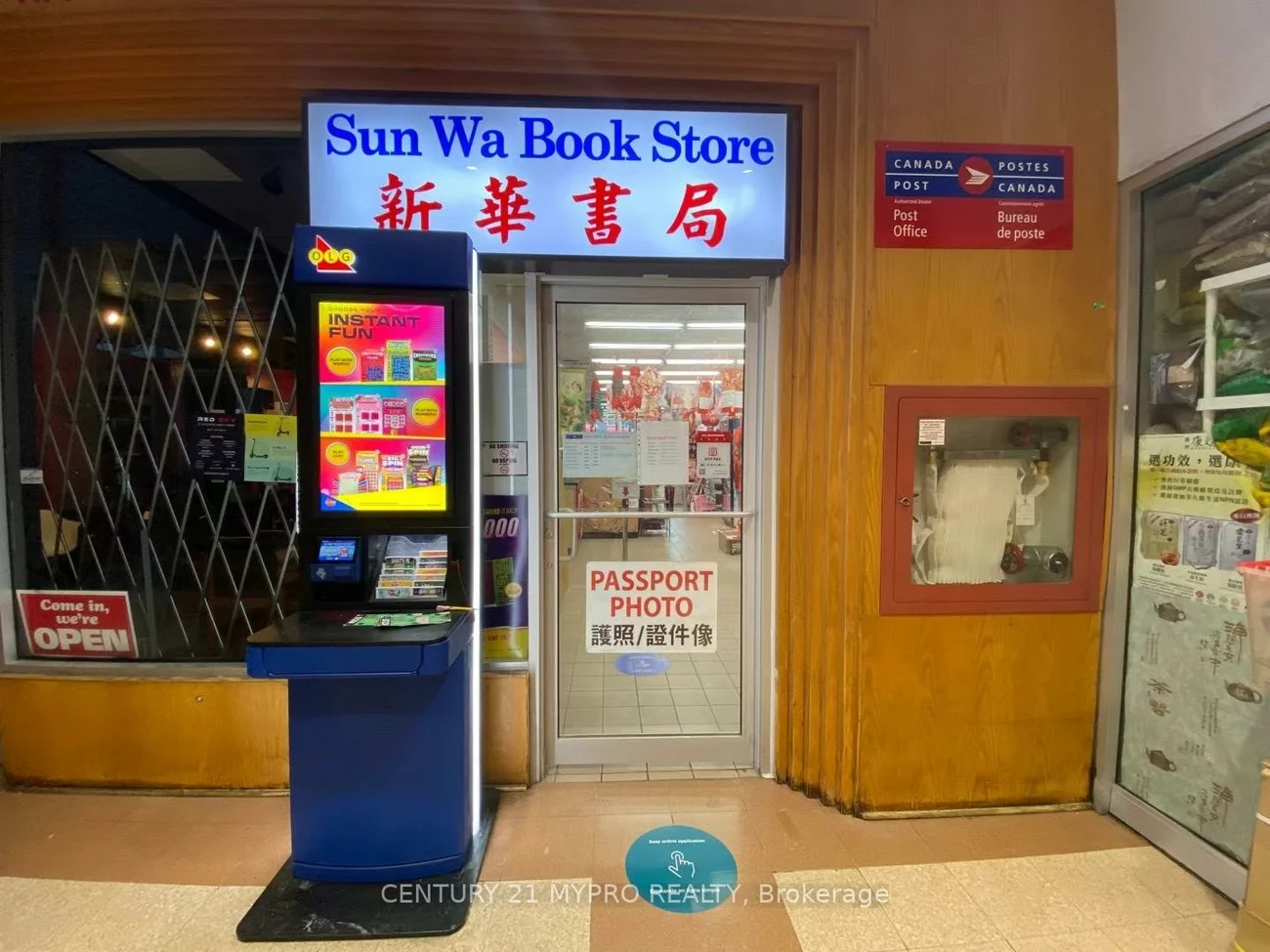 280, Spadina, Kensington-Chinatown, Toronto