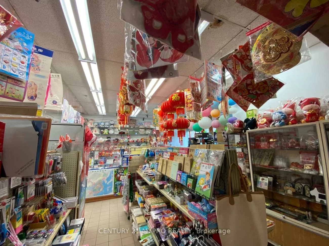 280, Spadina, Kensington-Chinatown, Toronto