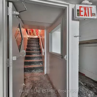 Commercial for sale, 200, Bathurst, Trinity-Bellwoods, Toronto