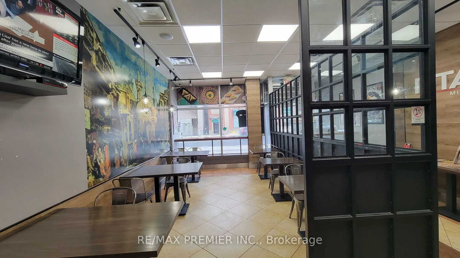 407A, Bloor, North St. James Town, Toronto