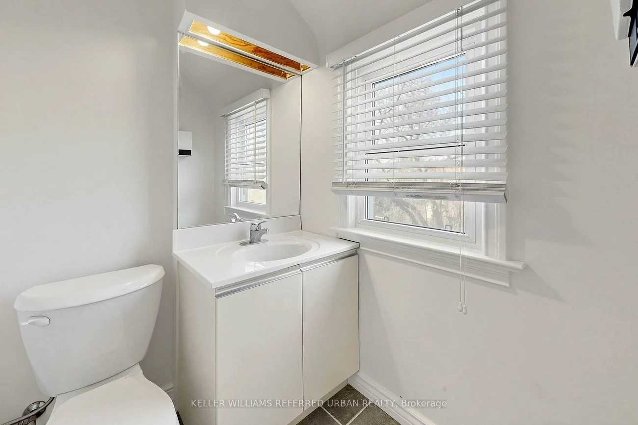 168, Sheppard, Lansing-Westgate, Toronto