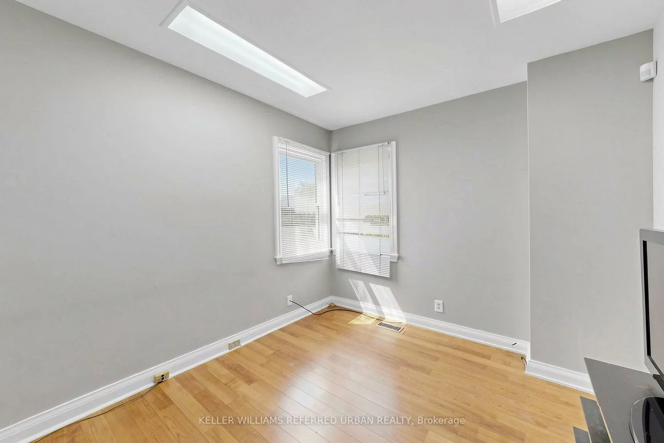 168, Sheppard, Lansing-Westgate, Toronto
