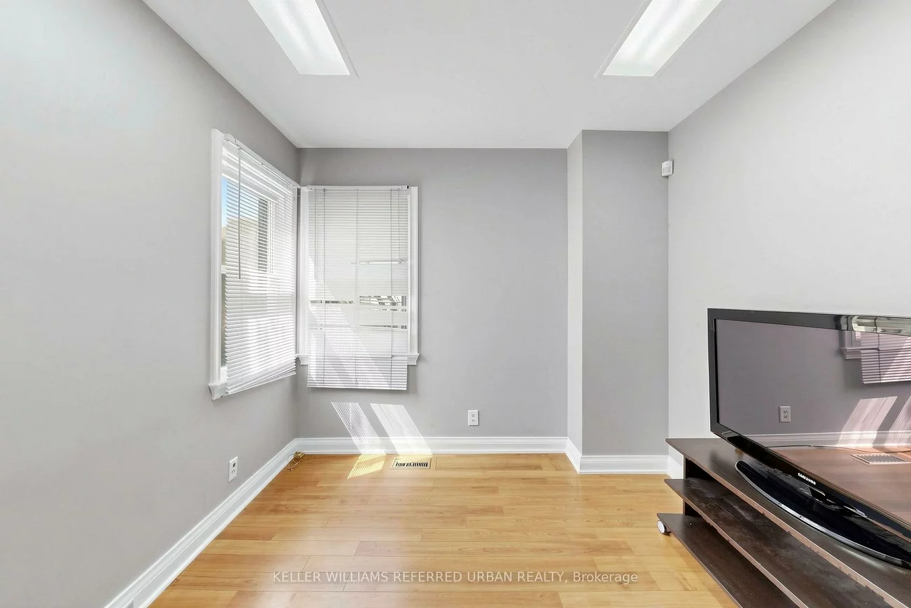 168, Sheppard, Lansing-Westgate, Toronto