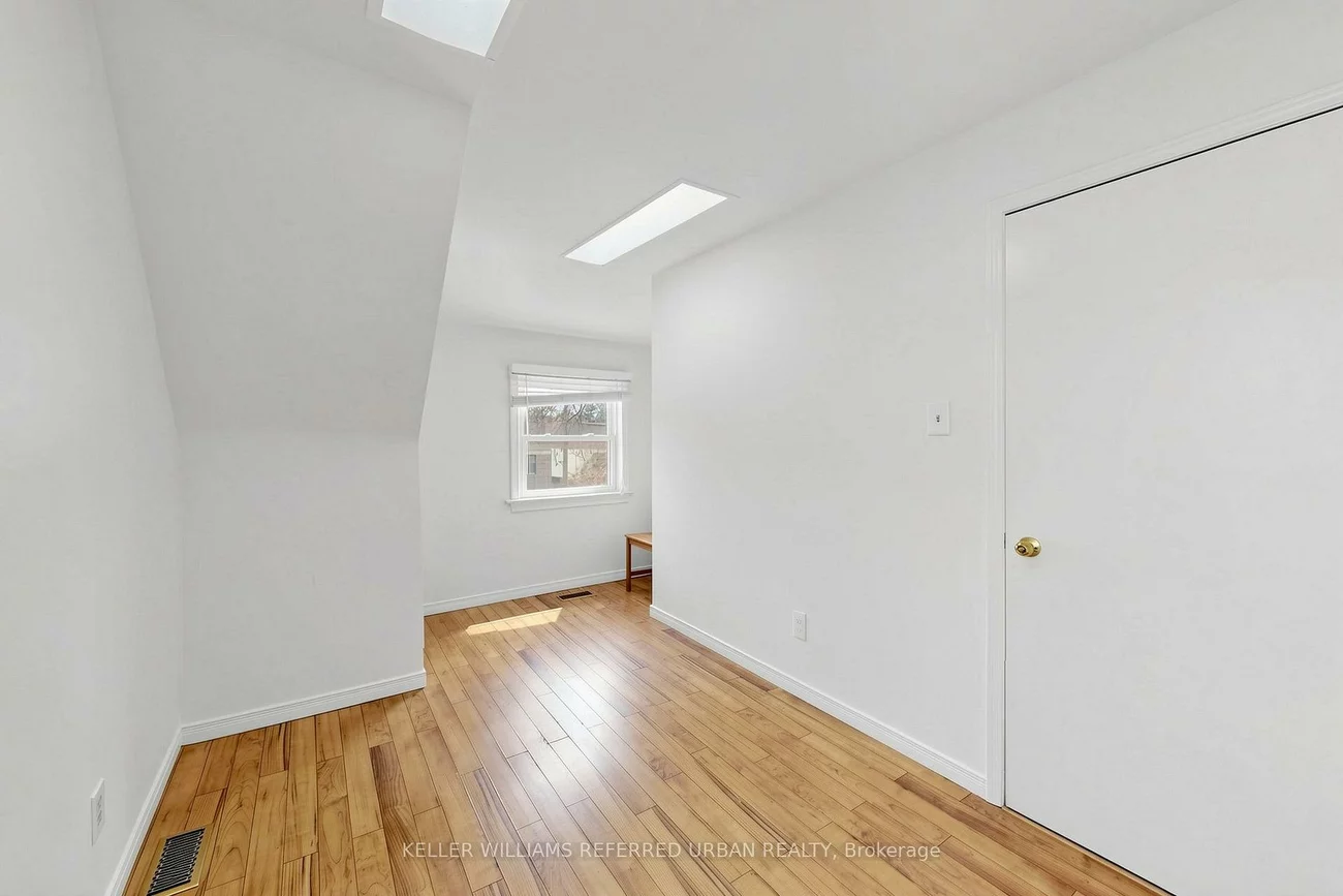 168, Sheppard, Lansing-Westgate, Toronto