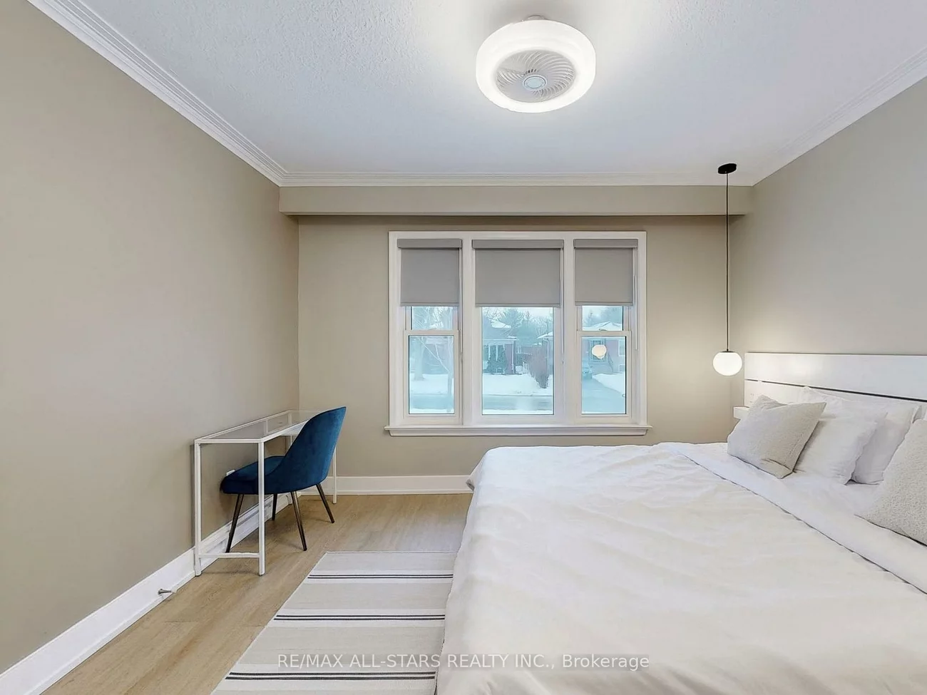 105, Betty Ann, Willowdale West, Toronto
