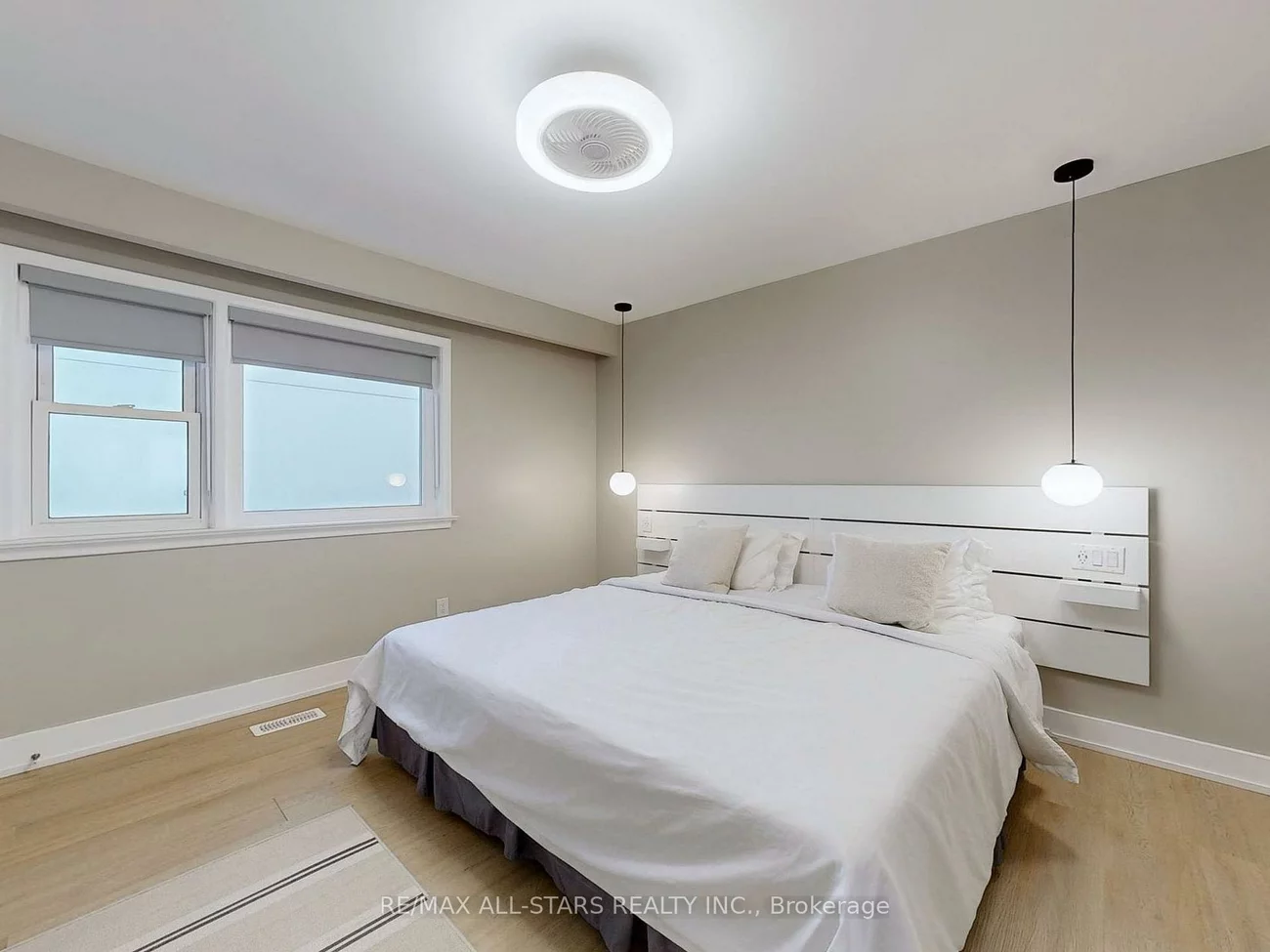 105, Betty Ann, Willowdale West, Toronto