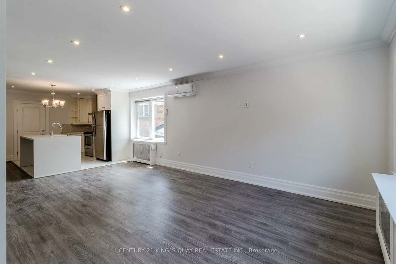 301, Cleveland, Mount Pleasant East, Toronto