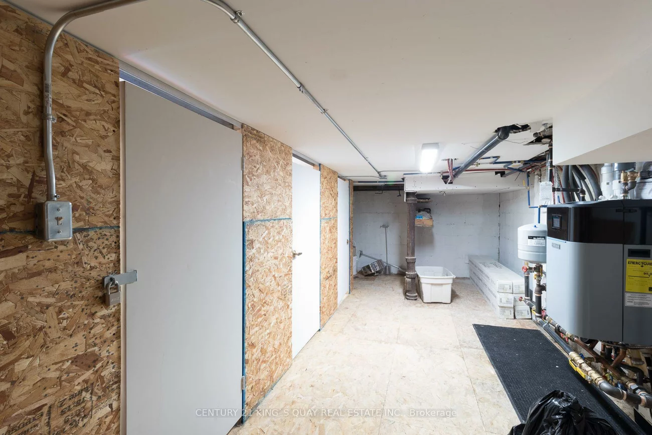 301, Cleveland, Mount Pleasant East, Toronto