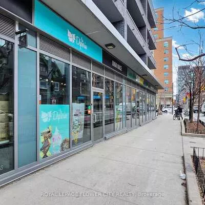 Commercial for sale, 320, Richmond, Moss Park, Toronto