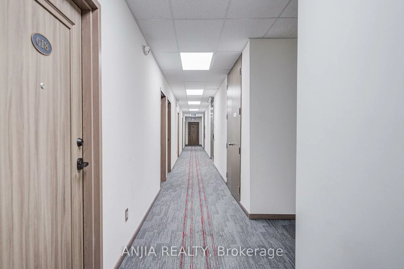 105, Gordon Baker, Hillcrest Village, Toronto
