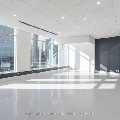 Commercial for sale, 130, Queens, Waterfront Communities C8, Toronto