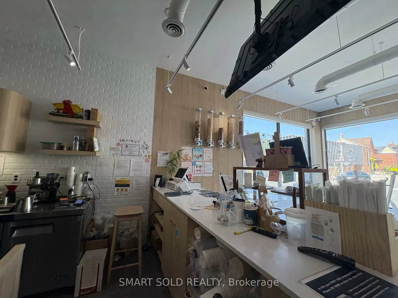 637, Bloor, Palmerston-Little Italy, Toronto