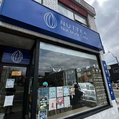 Commercial for sale, 637, Bloor, Palmerston-Little Italy, Toronto