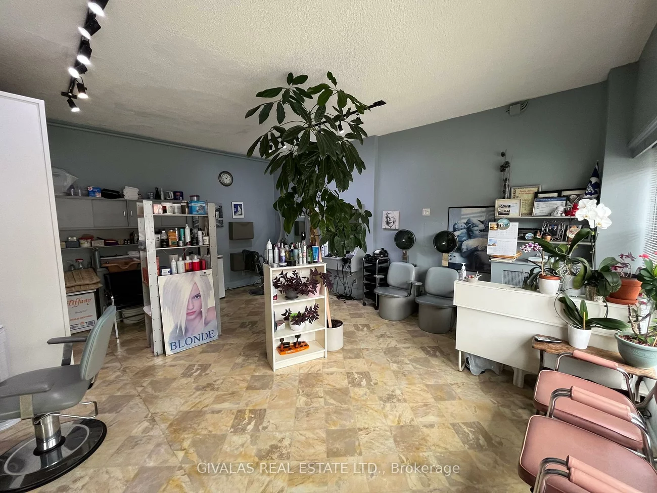 465, Manor, Mount Pleasant East, Toronto