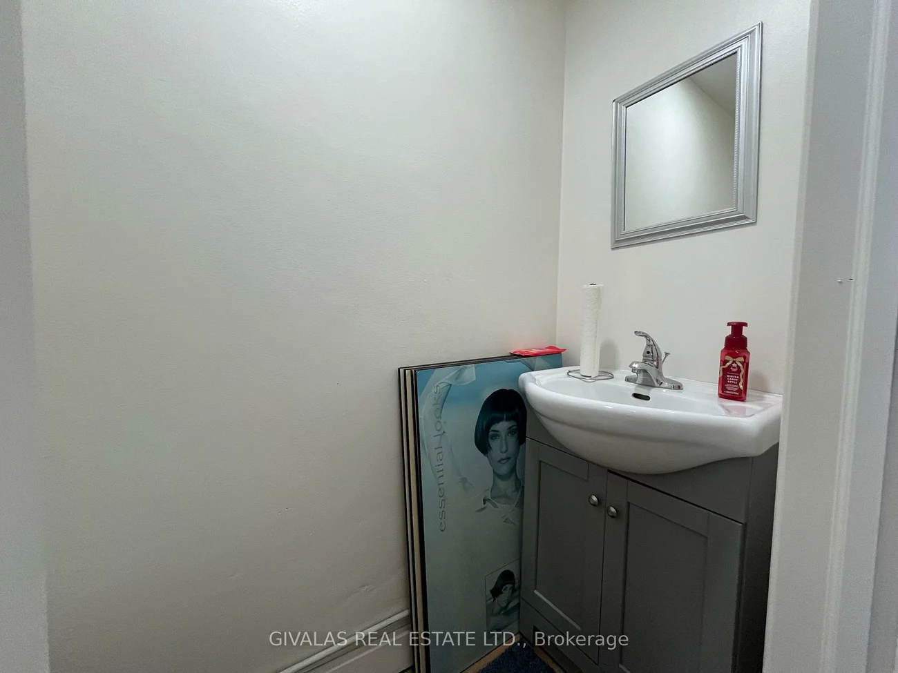 465, Manor, Mount Pleasant East, Toronto