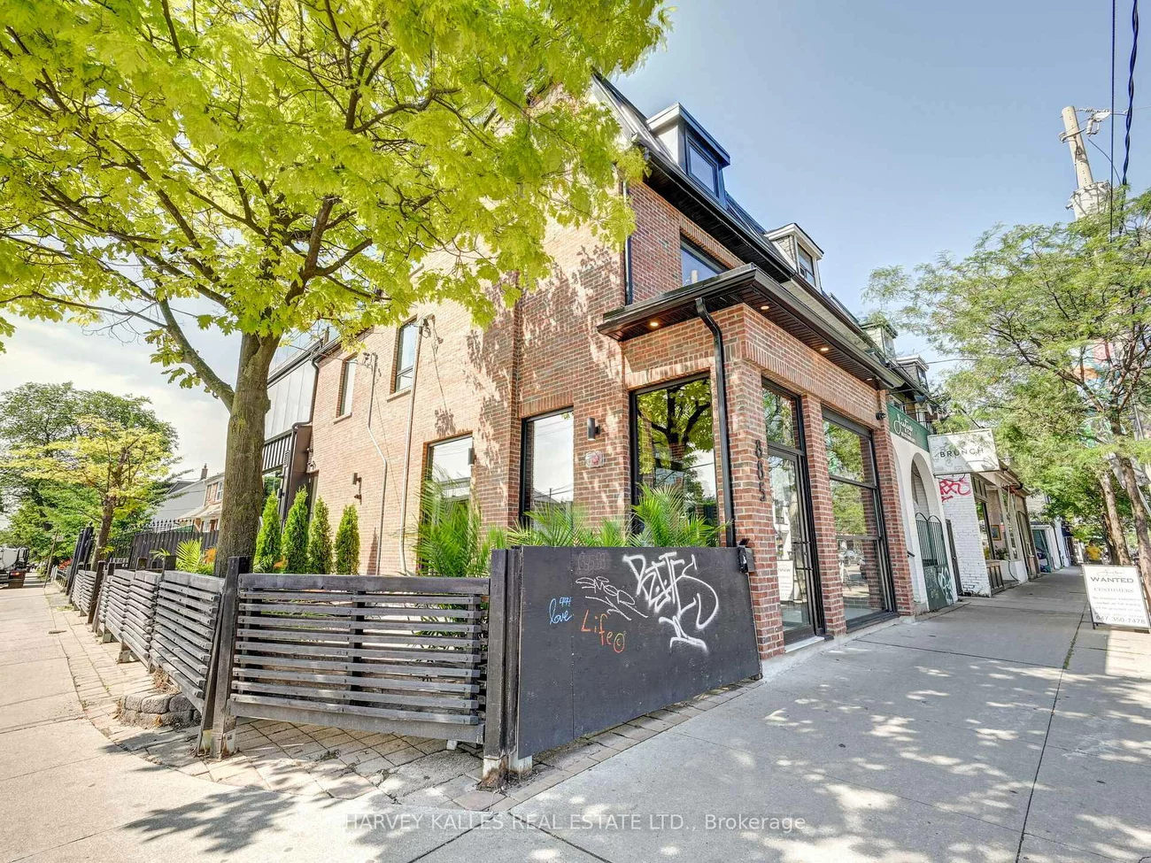 885, Dundas, Trinity-Bellwoods, Toronto