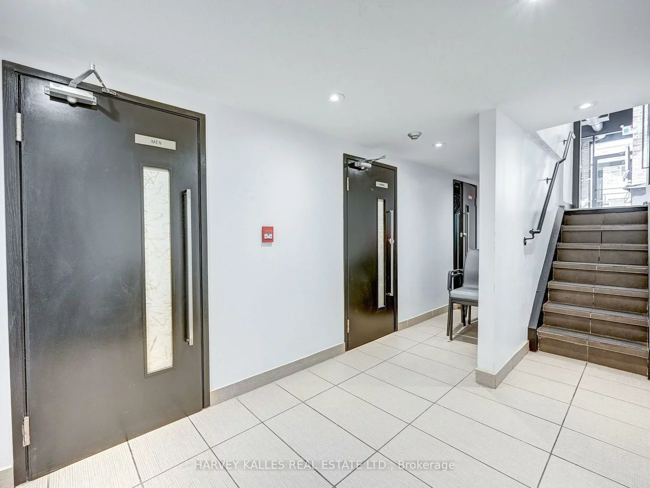 885, Dundas, Trinity-Bellwoods, Toronto