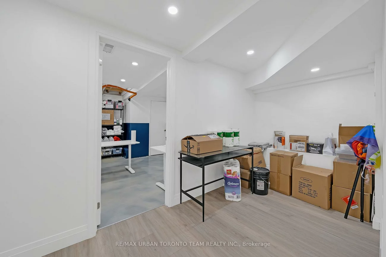 398, King, Moss Park, Toronto