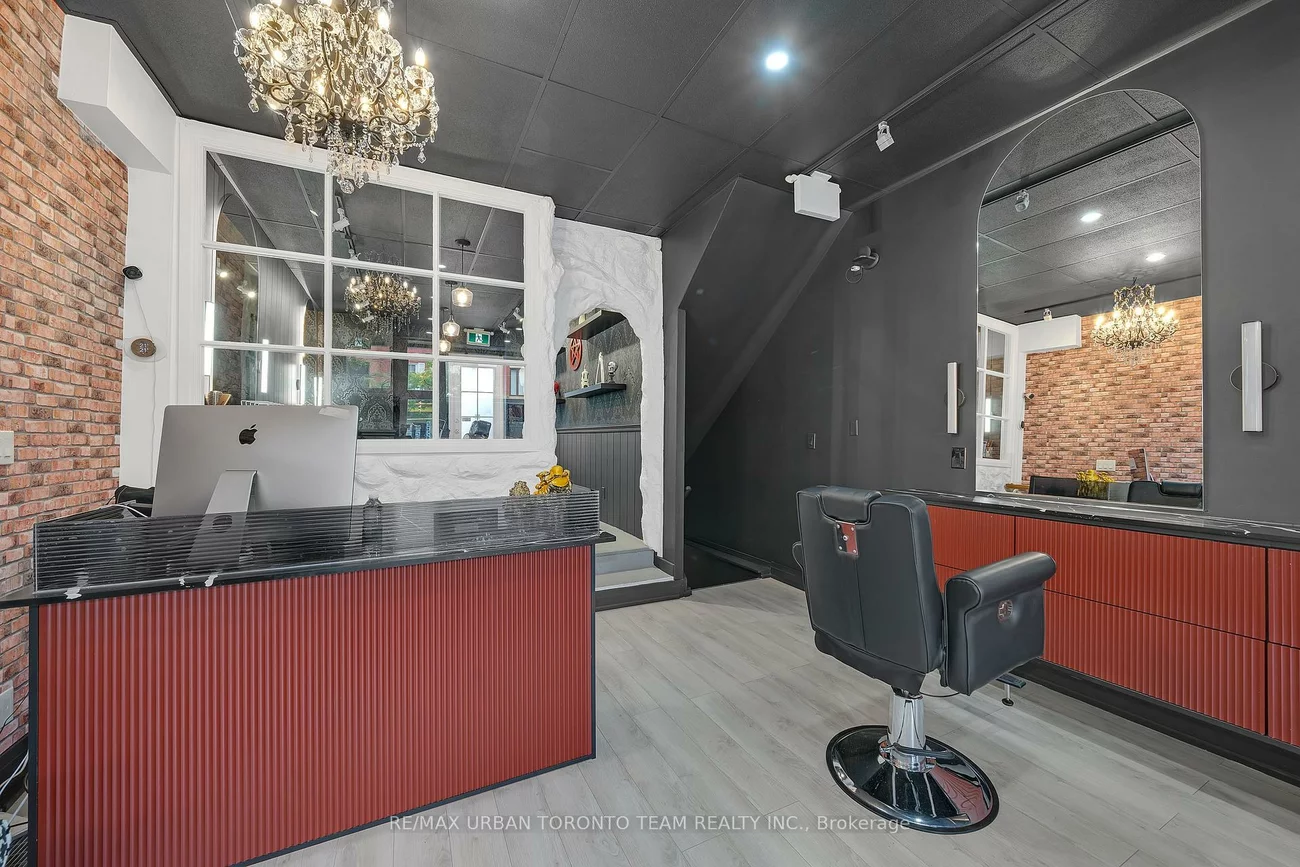 398, King, Moss Park, Toronto